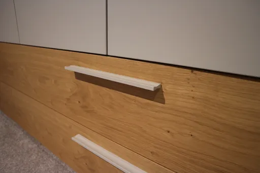 Drehtürenschrank LS23 Mat200
